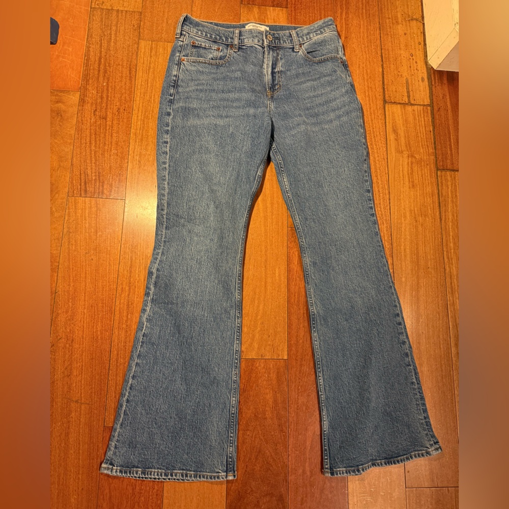 Classic Blue Women's Jeans